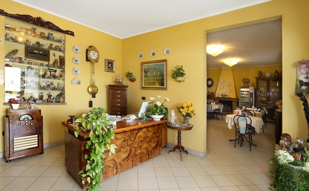 Albergo Il Gufo Parma Eksteriør billede